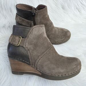 Dansko Women's Suede Ankle Boots Size 6 36